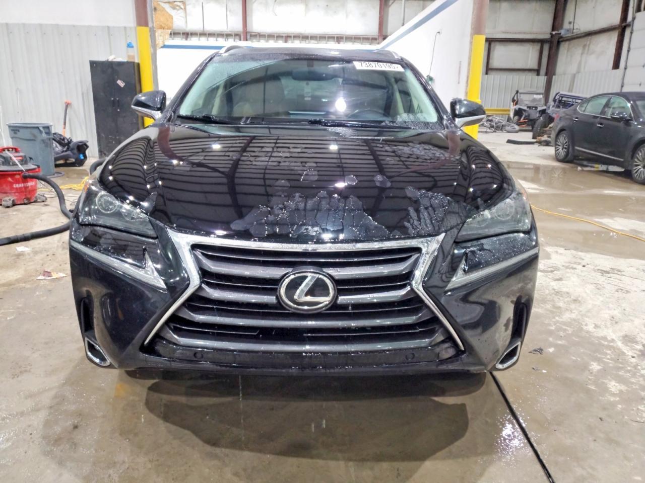 2015 LEXUS NX 200T