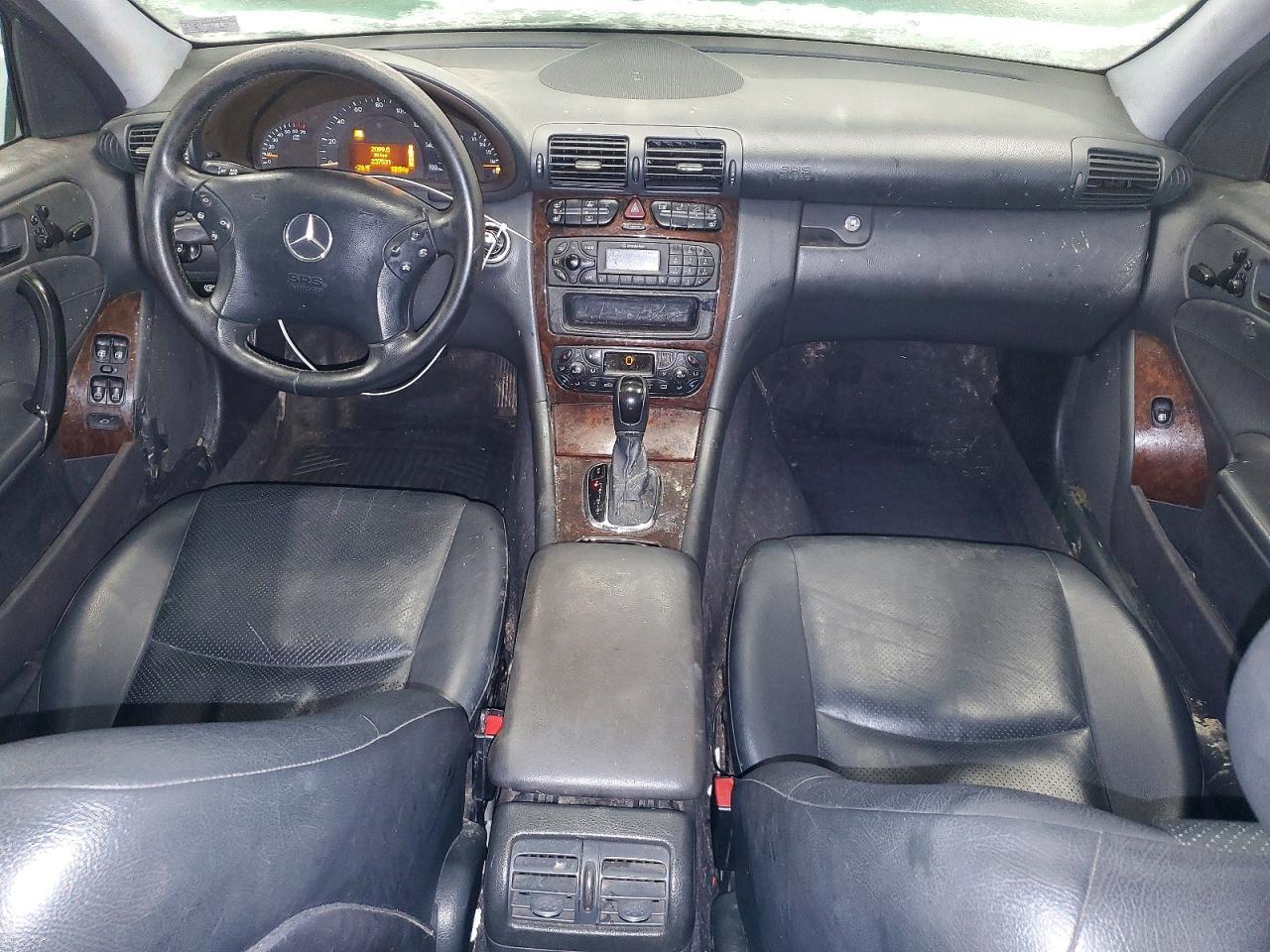 2004 MERCEDES-BENZ C-CLASS