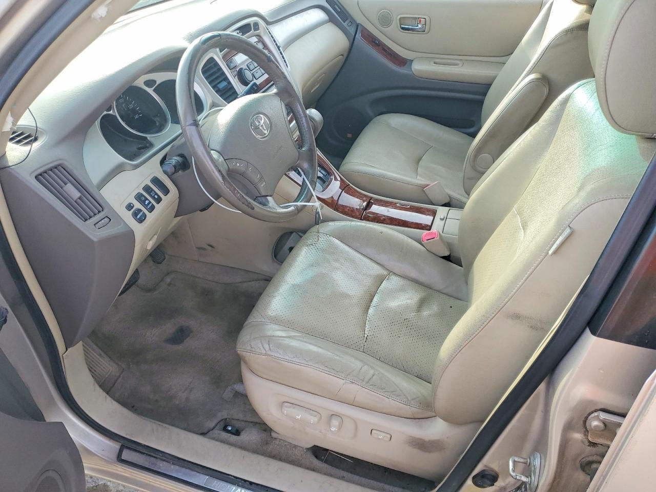 2006 TOYOTA HIGHLANDER