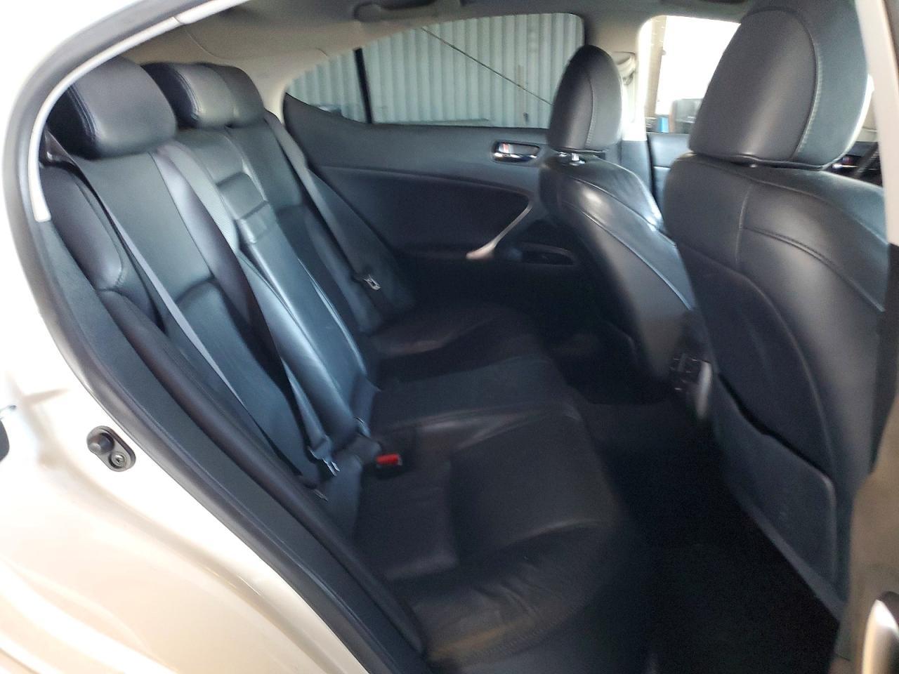 2006 LEXUS IS 350