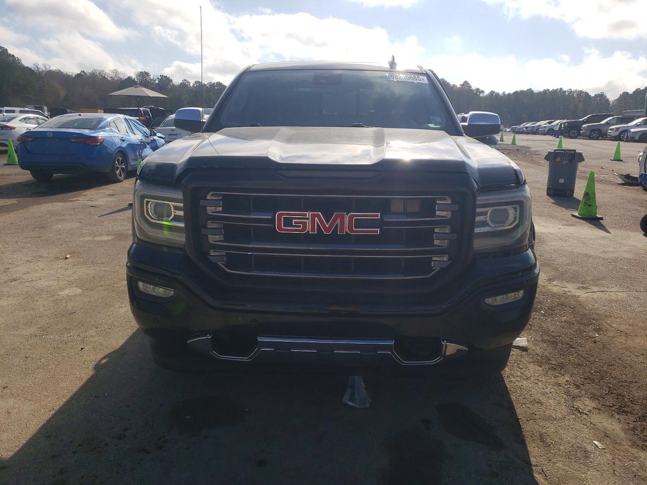 2016 GMC Sierra