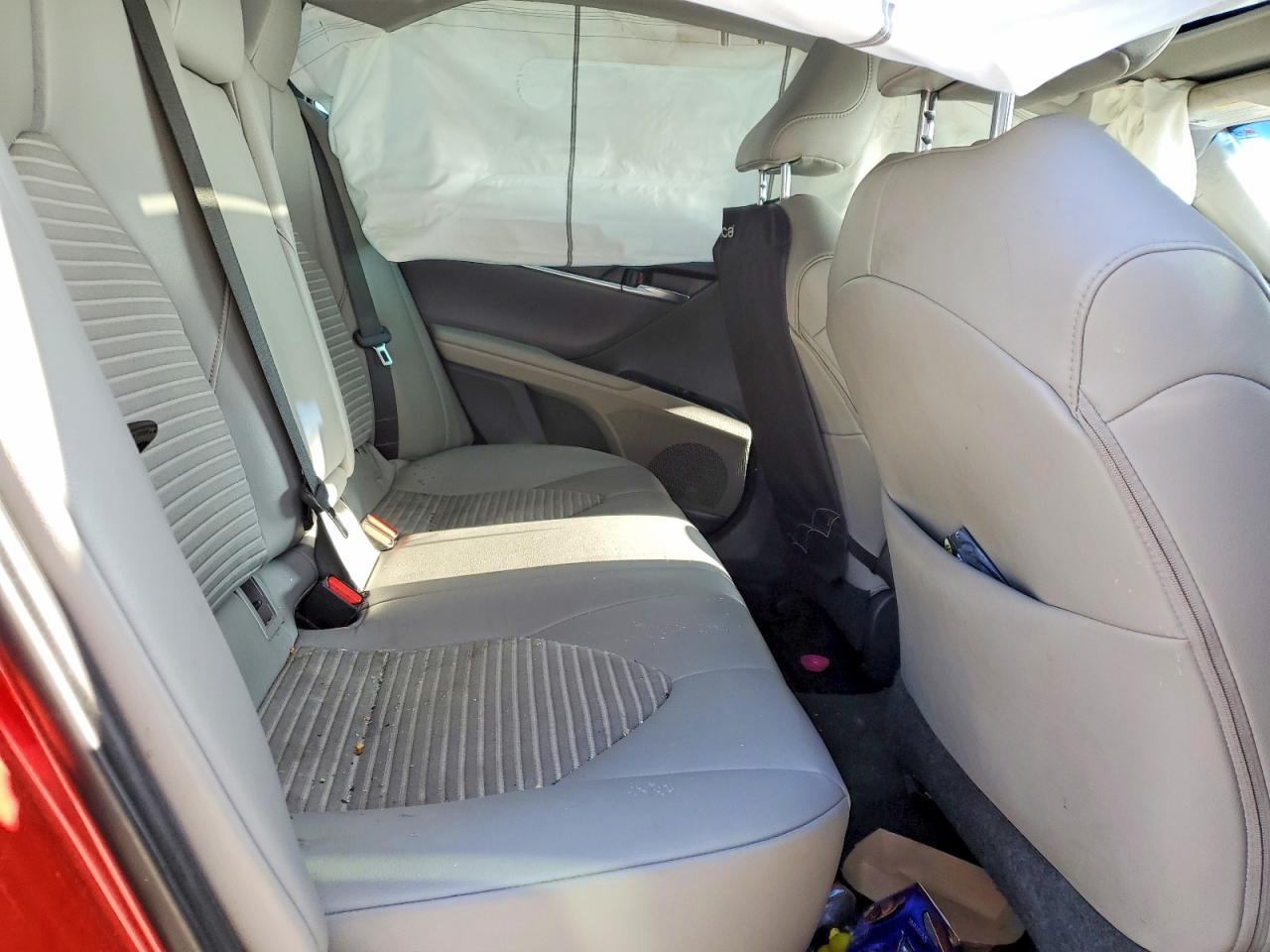 2019 TOYOTA CAMRY