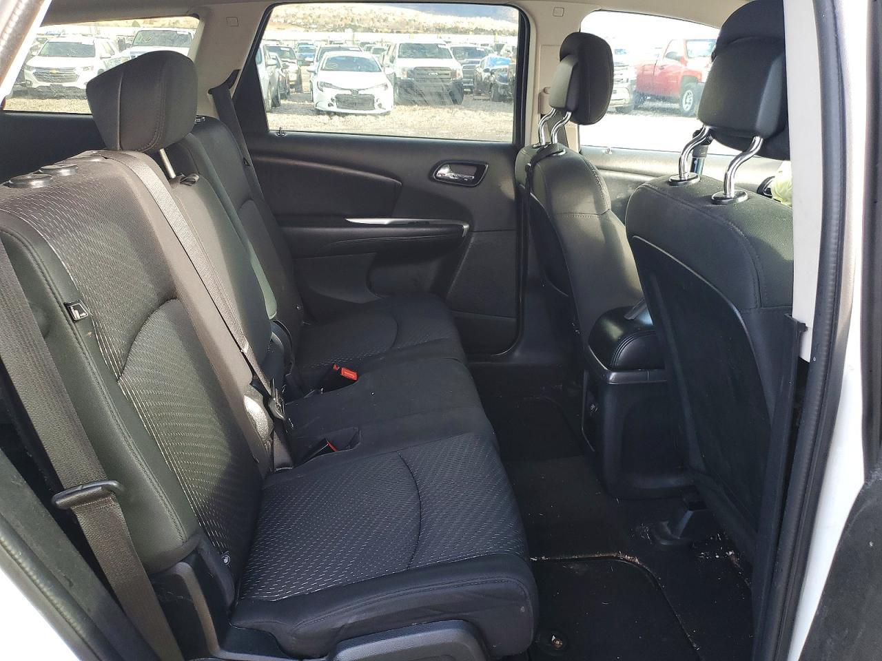 2011 DODGE JOURNEY