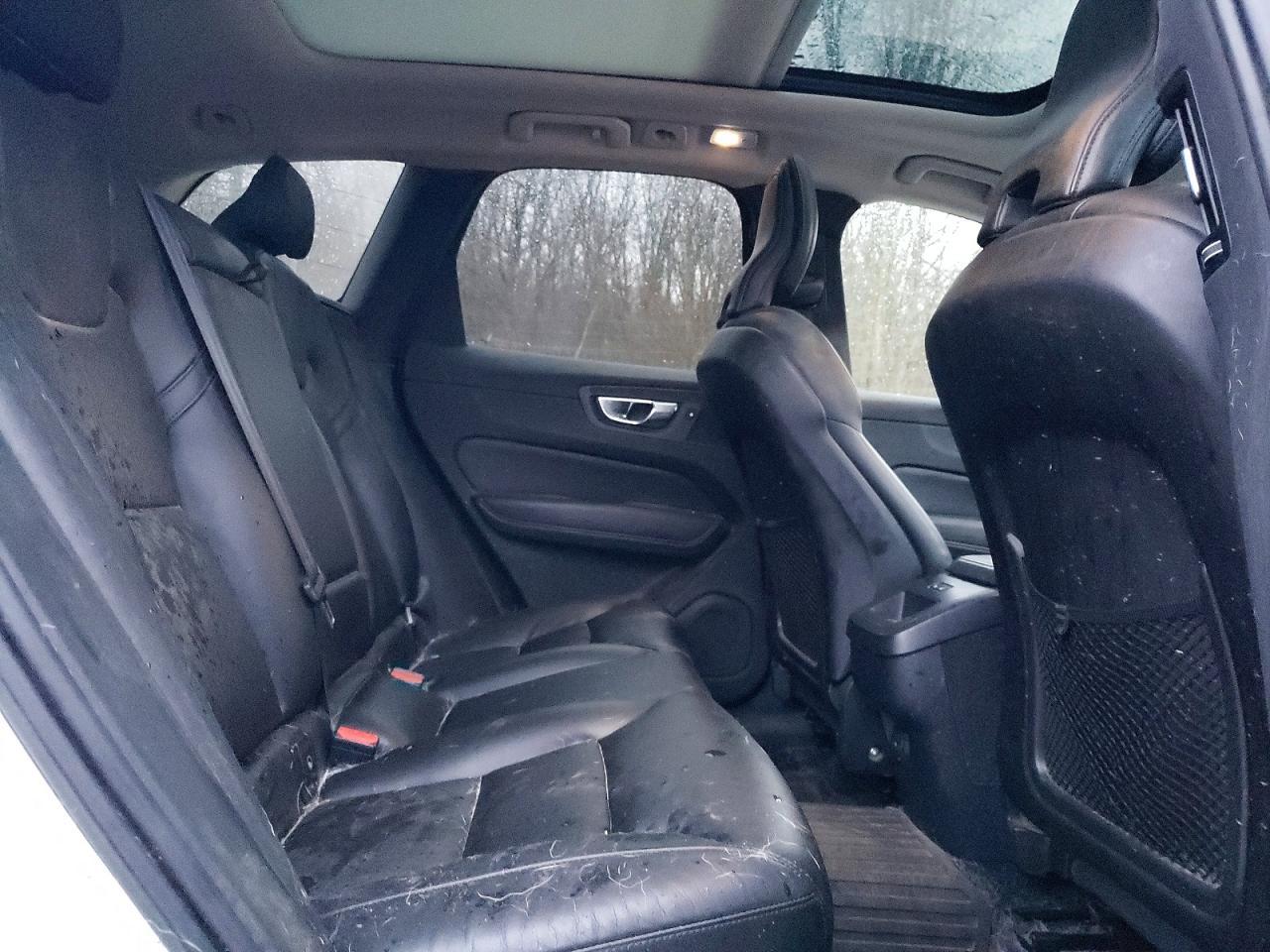2023 VOLVO XC60
