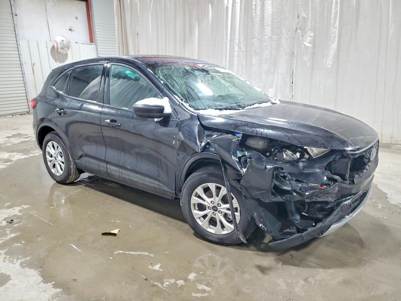 2025 FORD ESCAPE