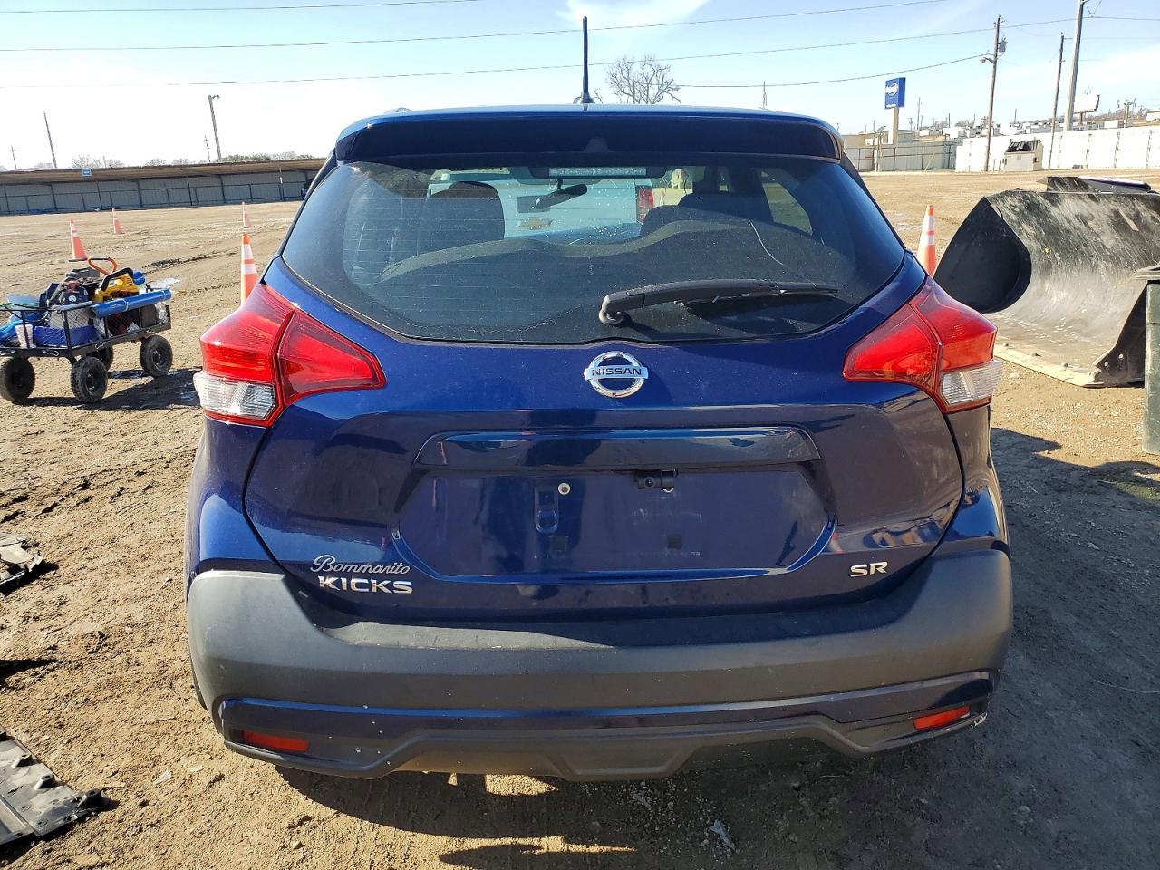 2019 NISSAN KICKS
