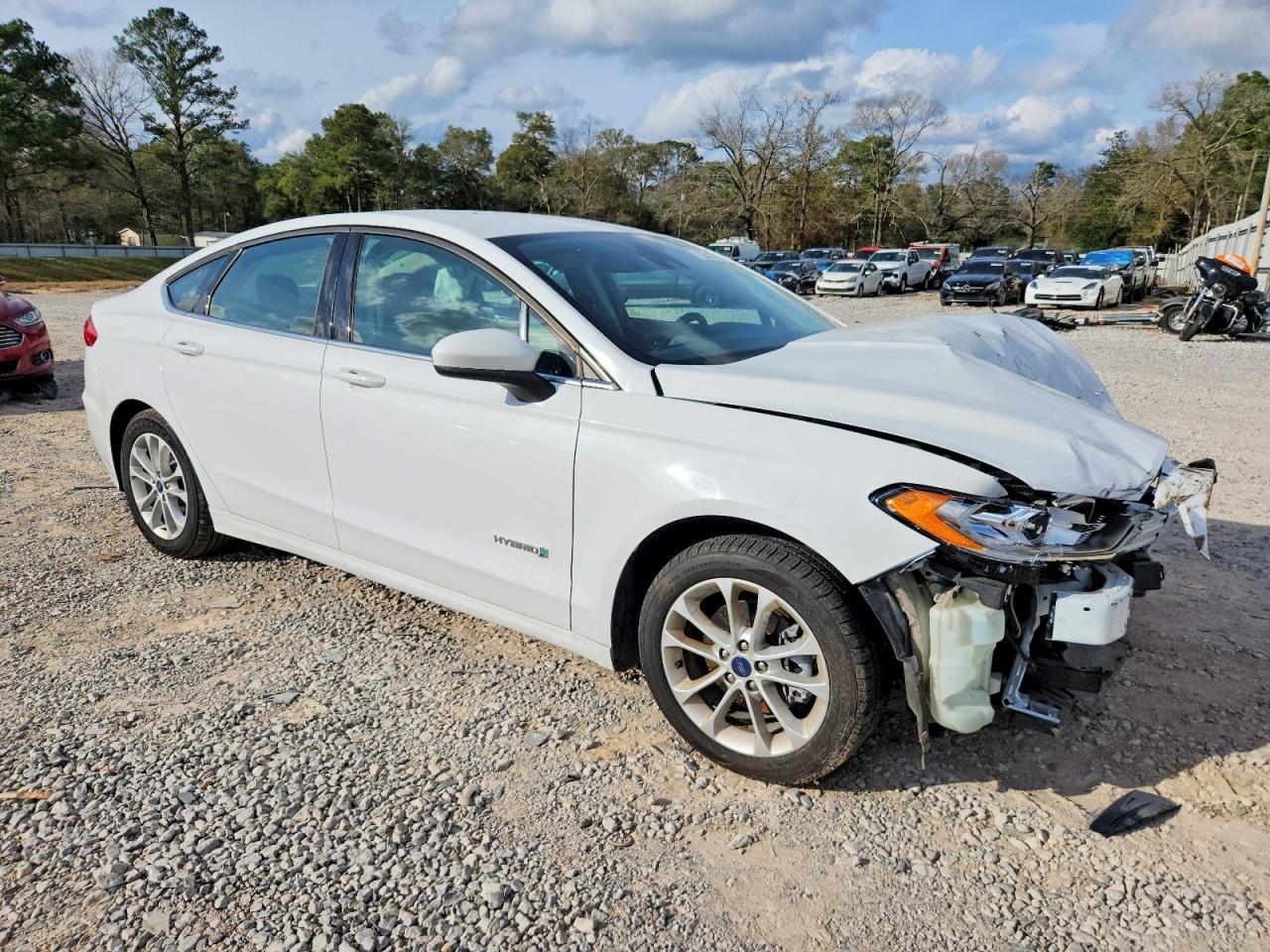 2019 FORD FUSION