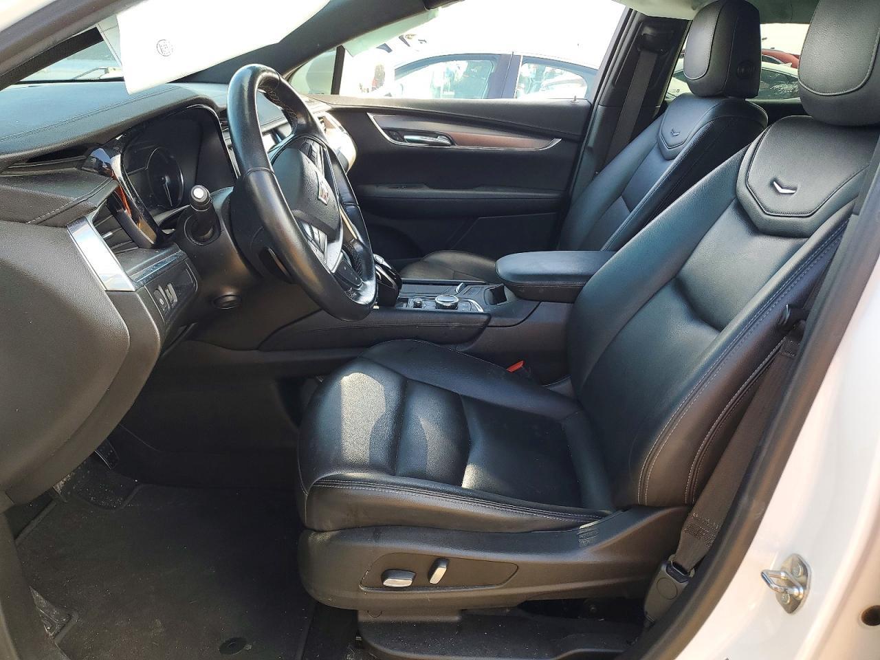 2020 CADILLAC XT5