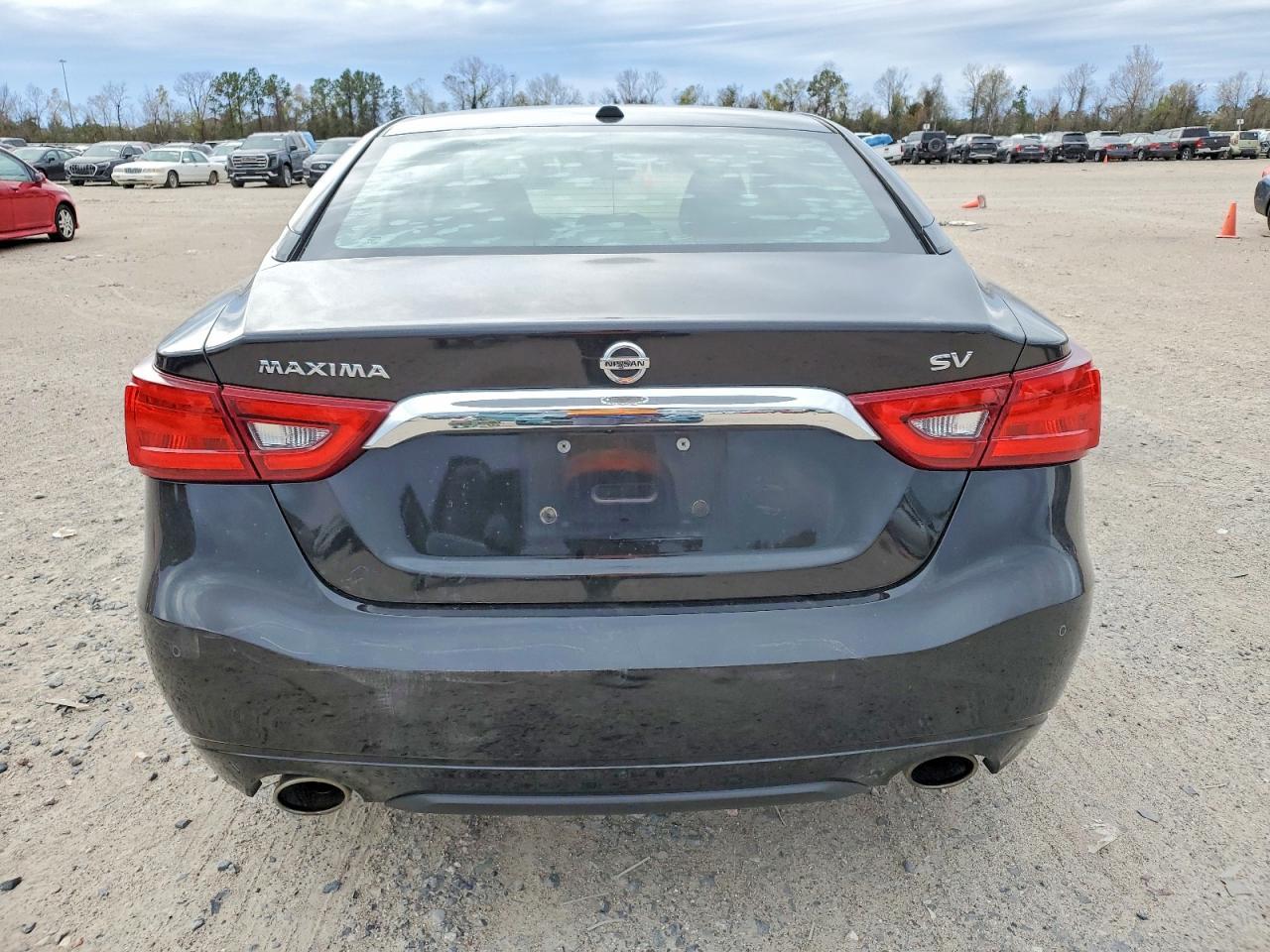 2018 NISSAN Maxima