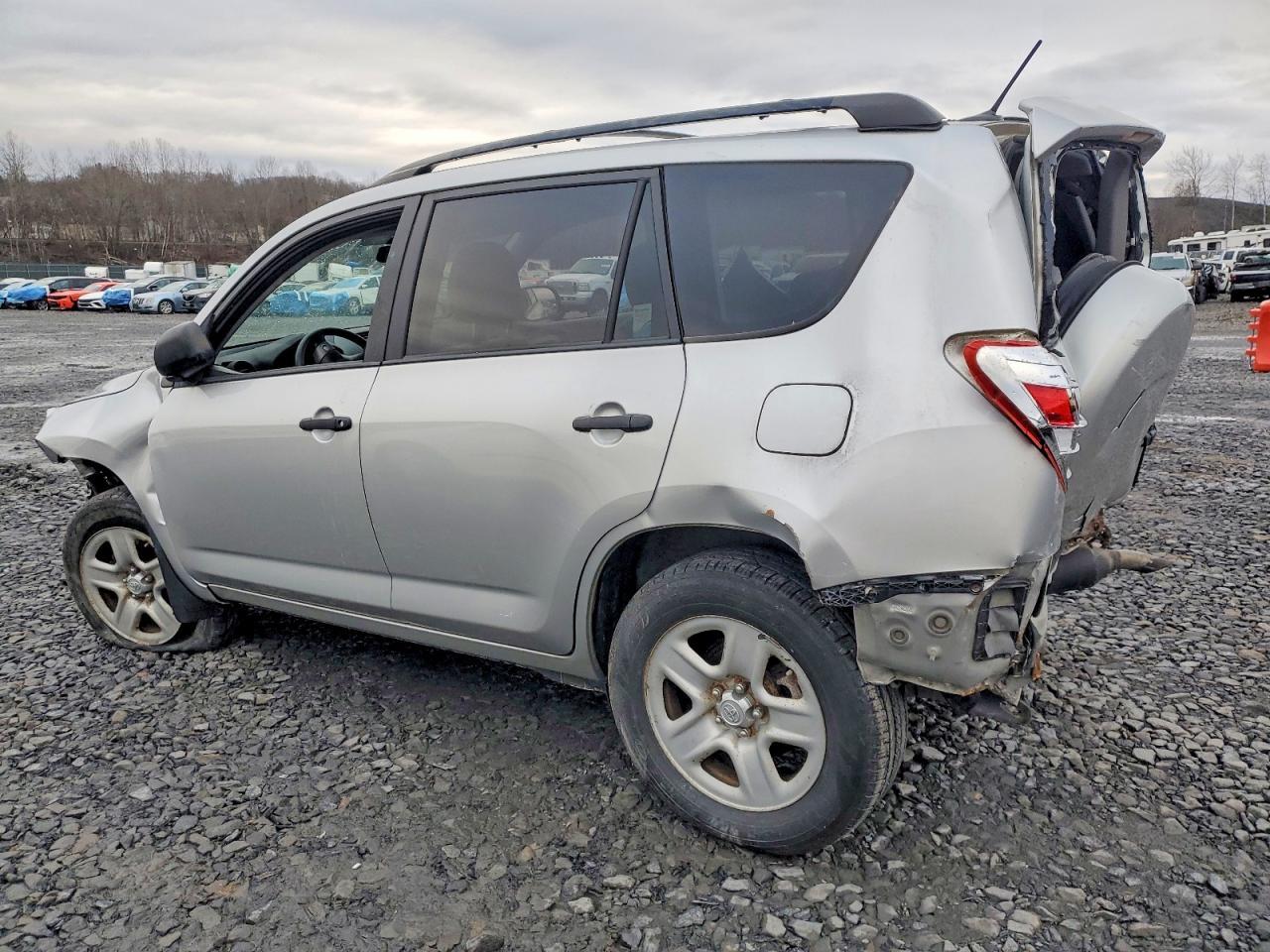 2011 TOYOTA RAV4