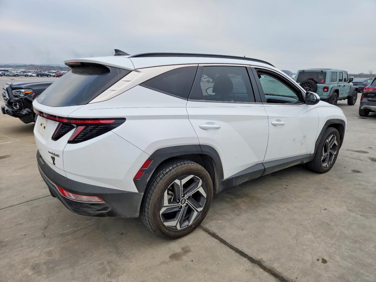 2022 HYUNDAI TUCSON
