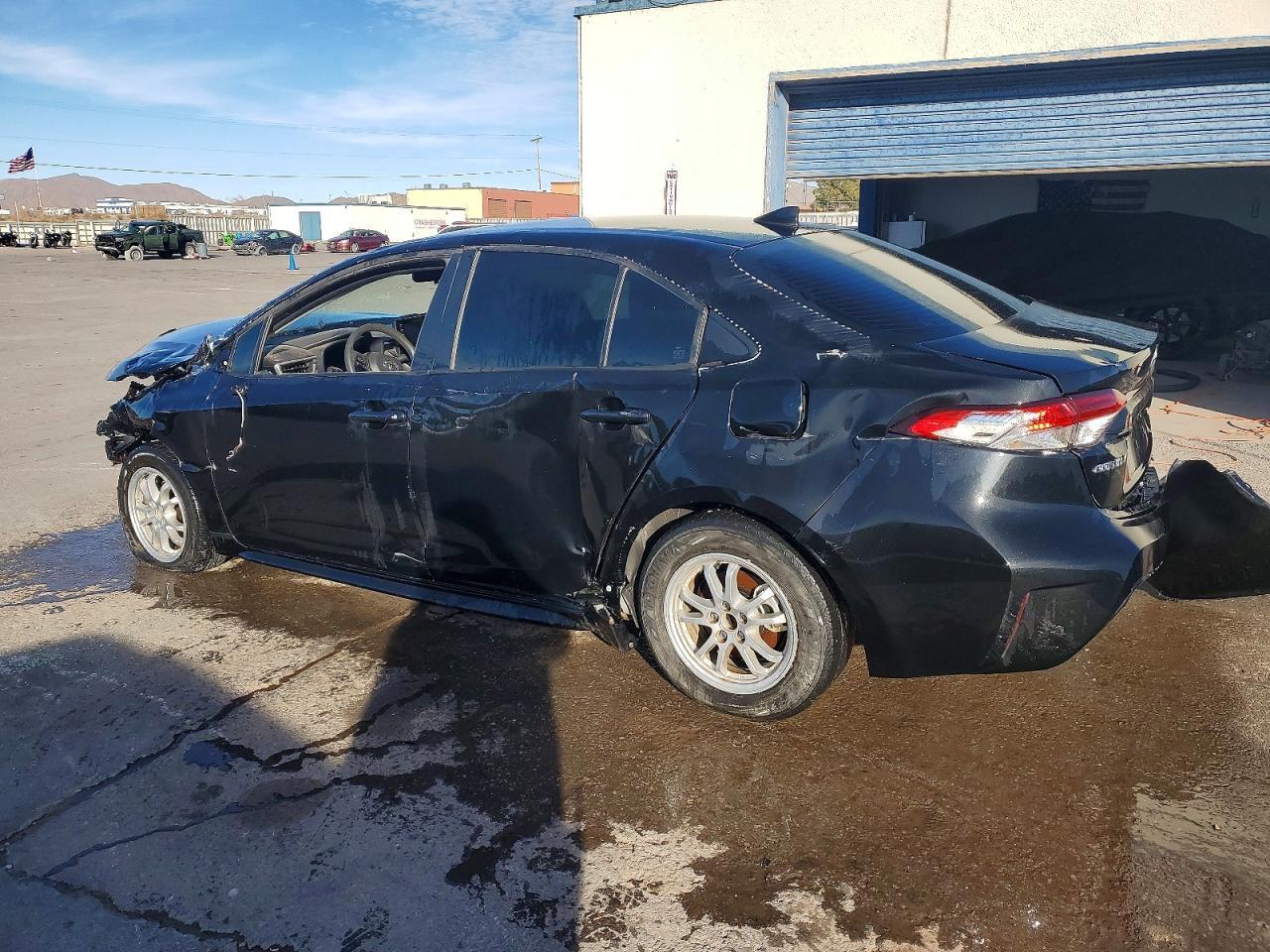 2022 TOYOTA COROLLA