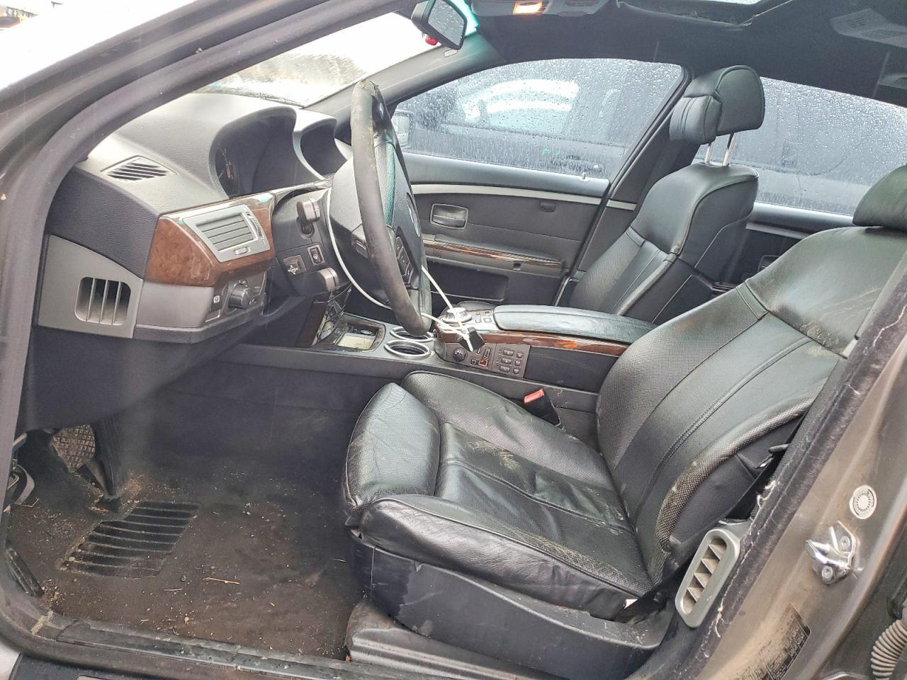 2004 BMW 7 series