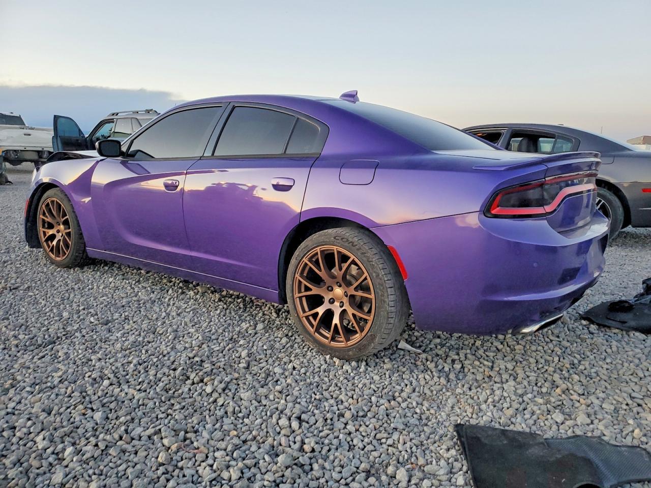 2016 DODGE CHARGER