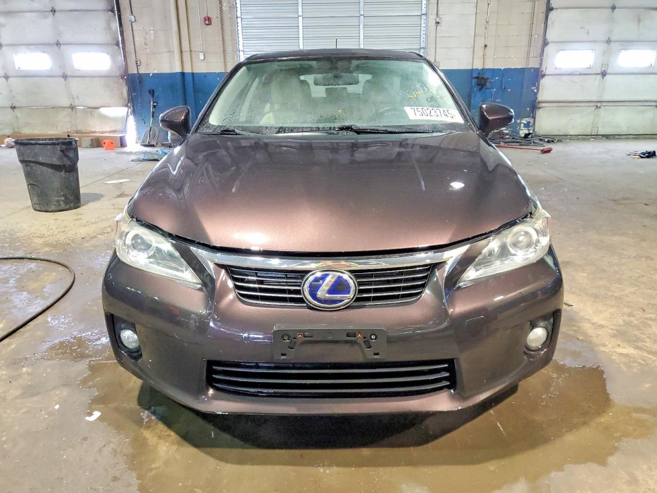 2012 LEXUS CT 200