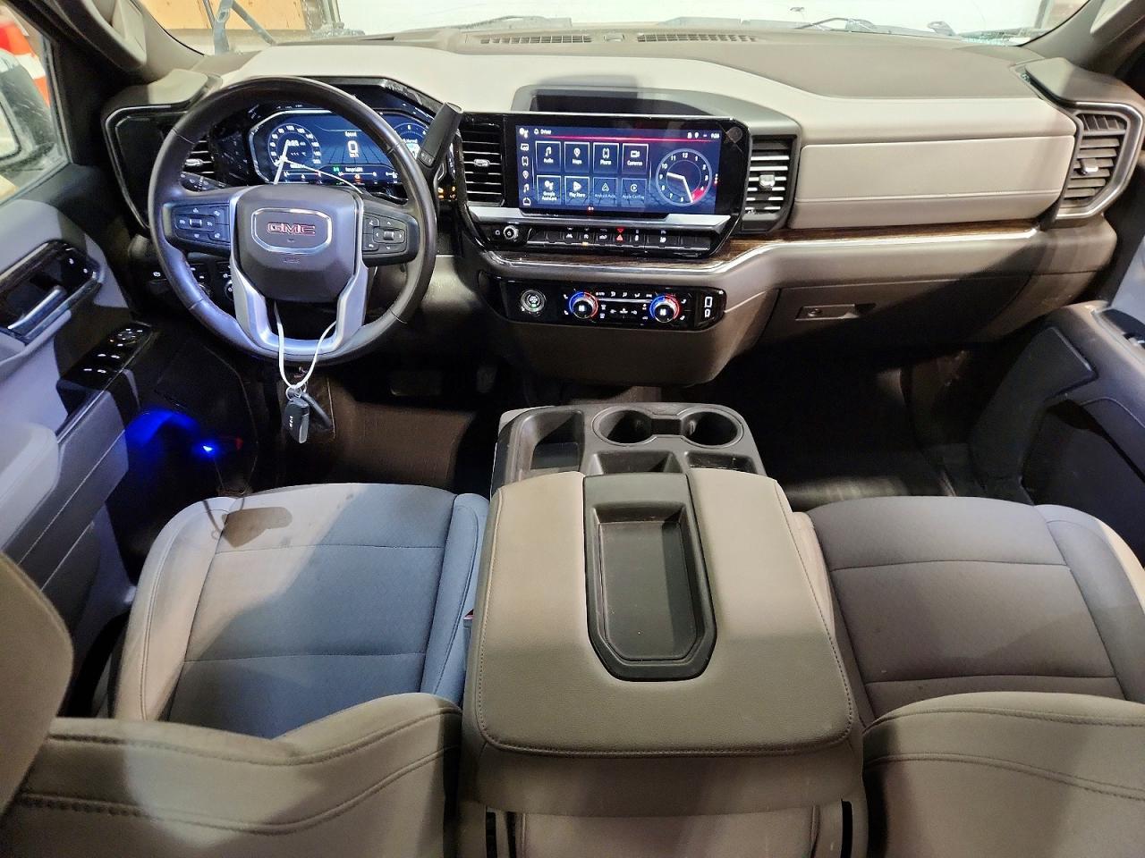 2023 GMC Sierra