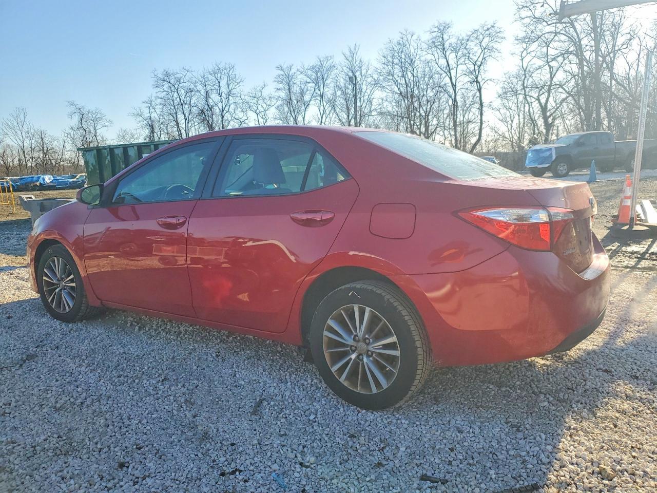 2015 TOYOTA COROLLA