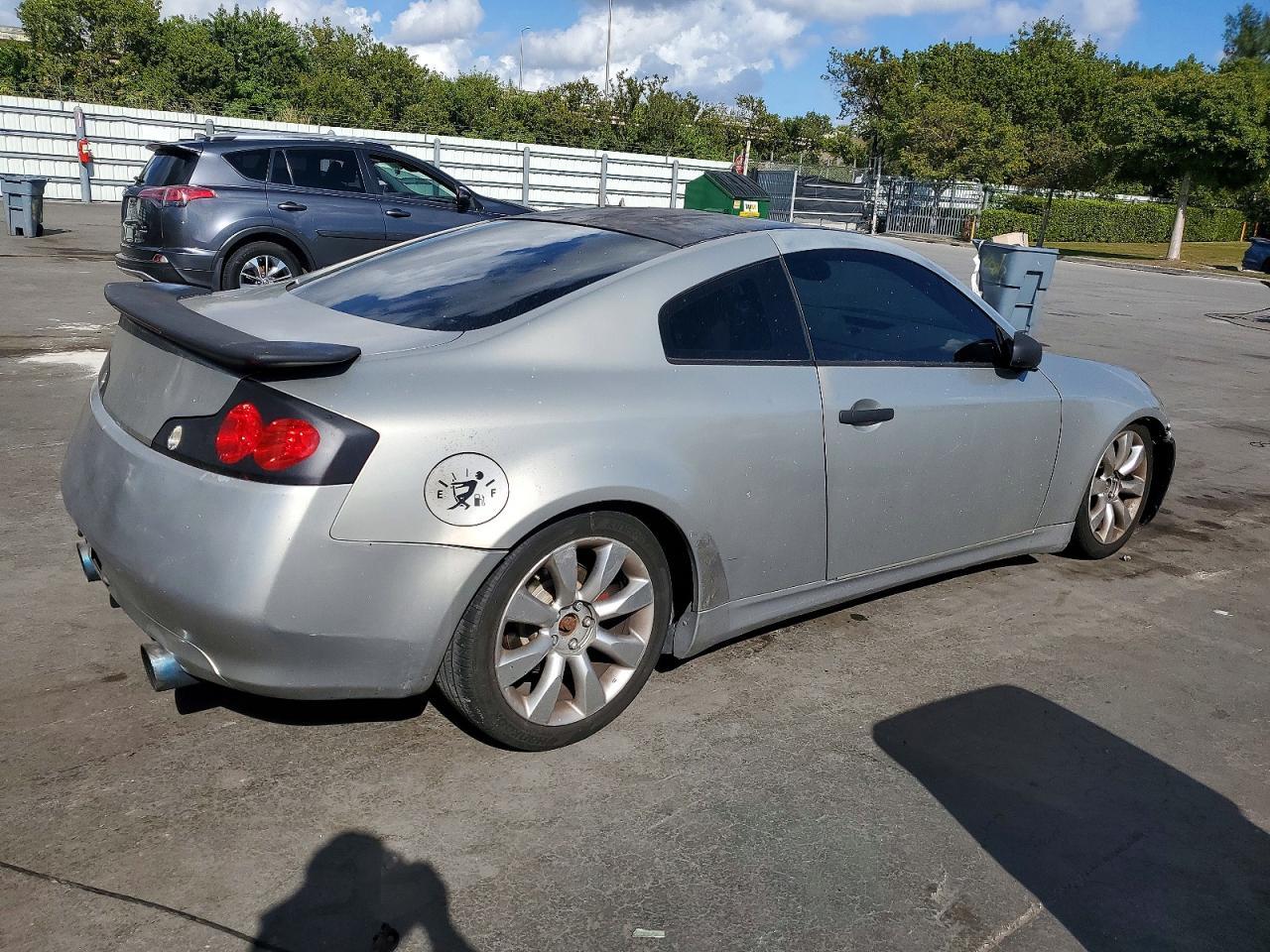 2003 INFINITI G35