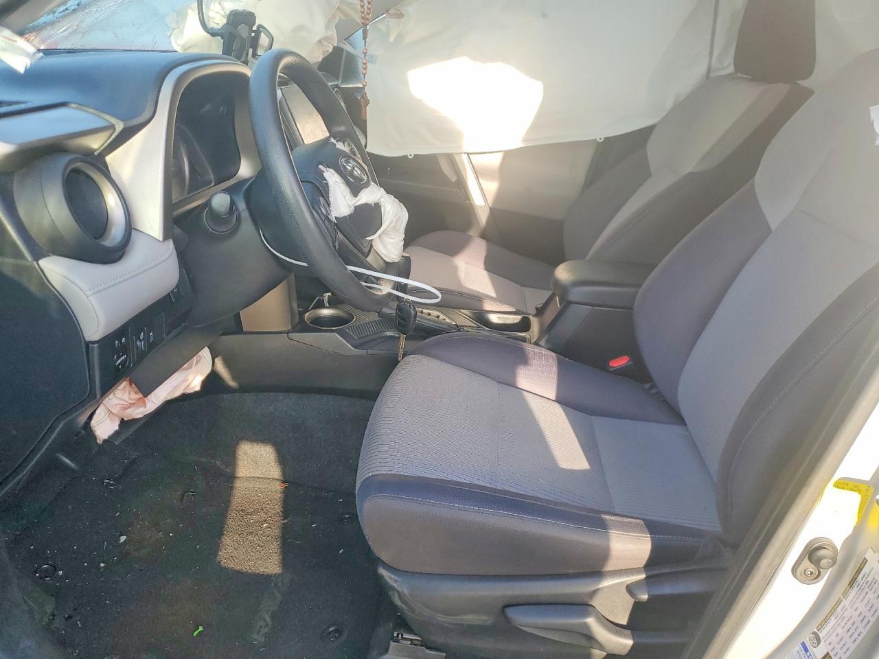 2014 TOYOTA RAV4