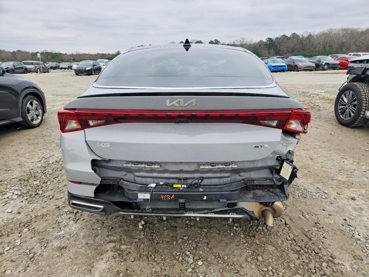 2023 KIA K5