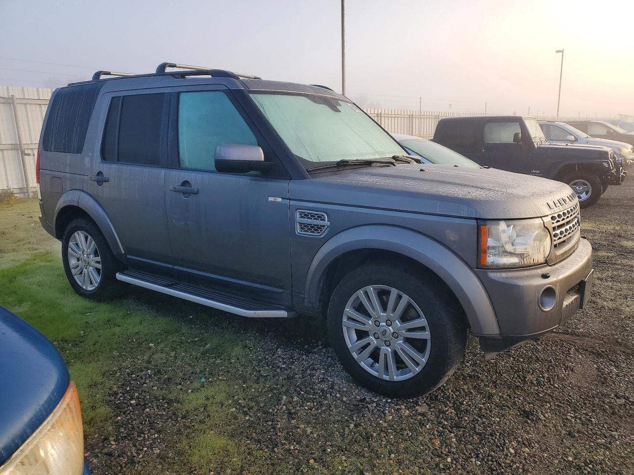 2011 LAND ROVER LR4