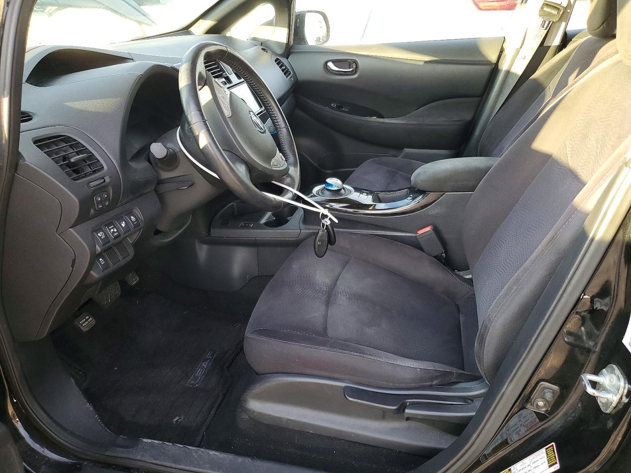 2013 NISSAN LEAF