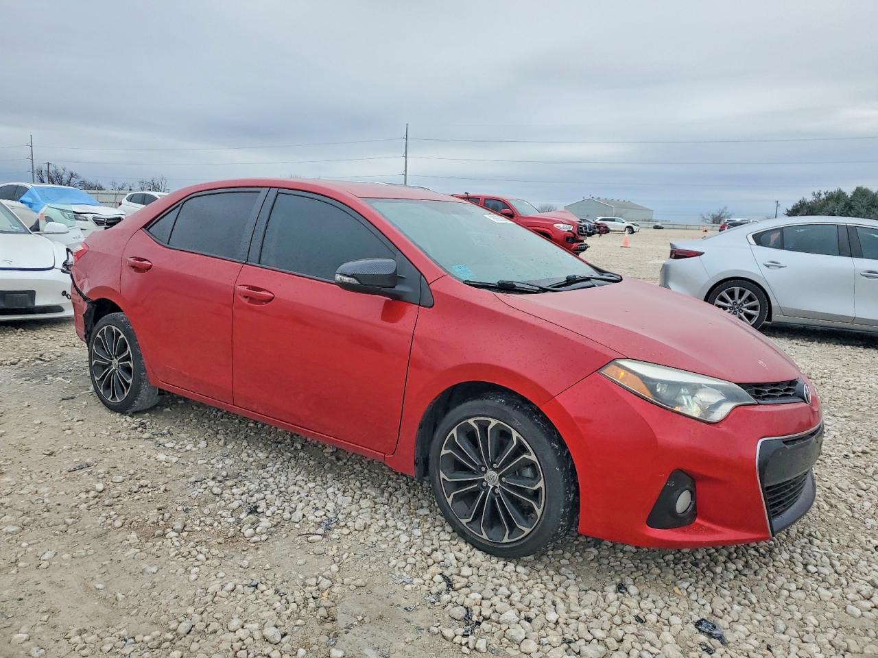 2015 TOYOTA COROLLA