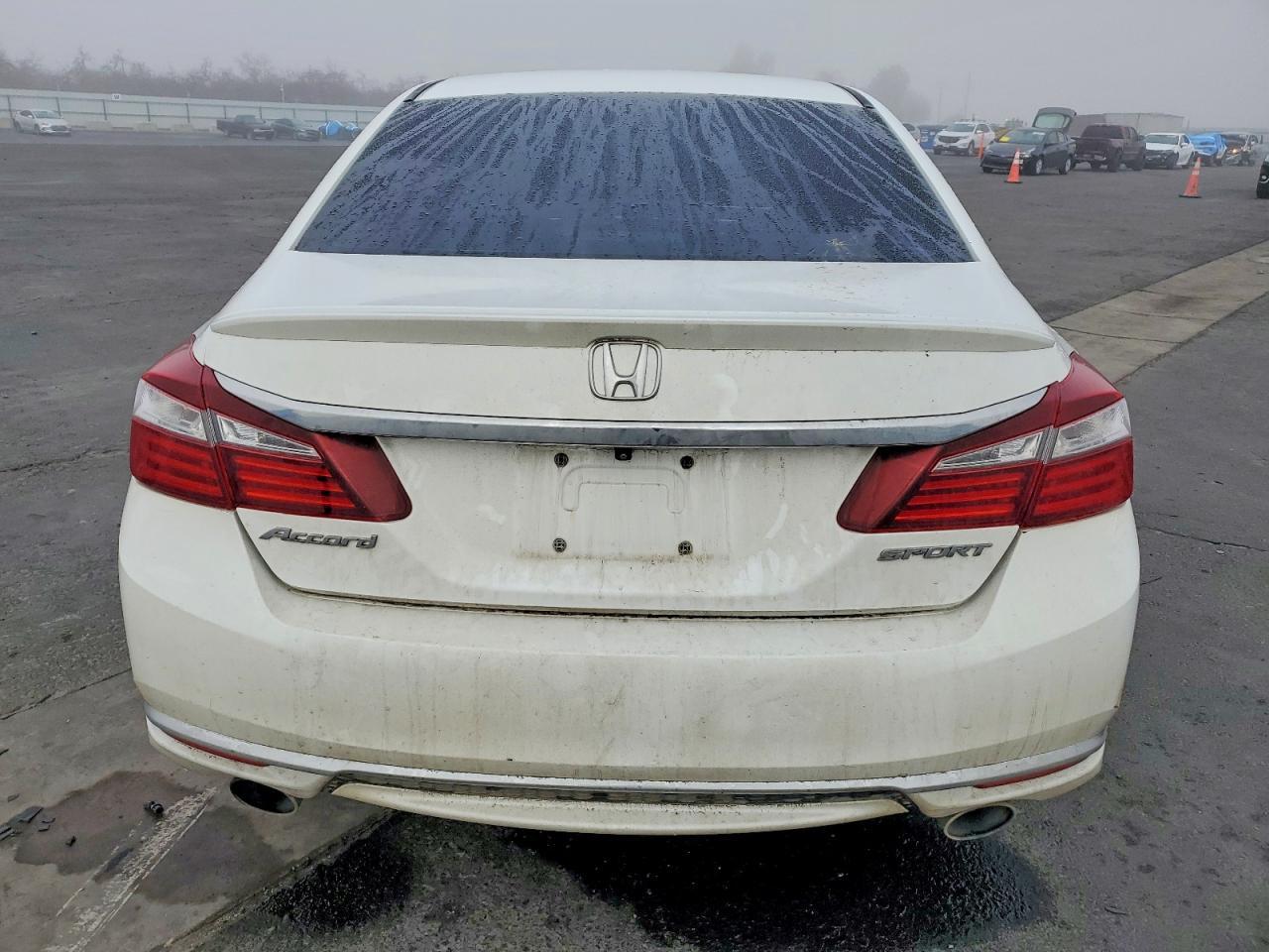 2016 HONDA ACCORD