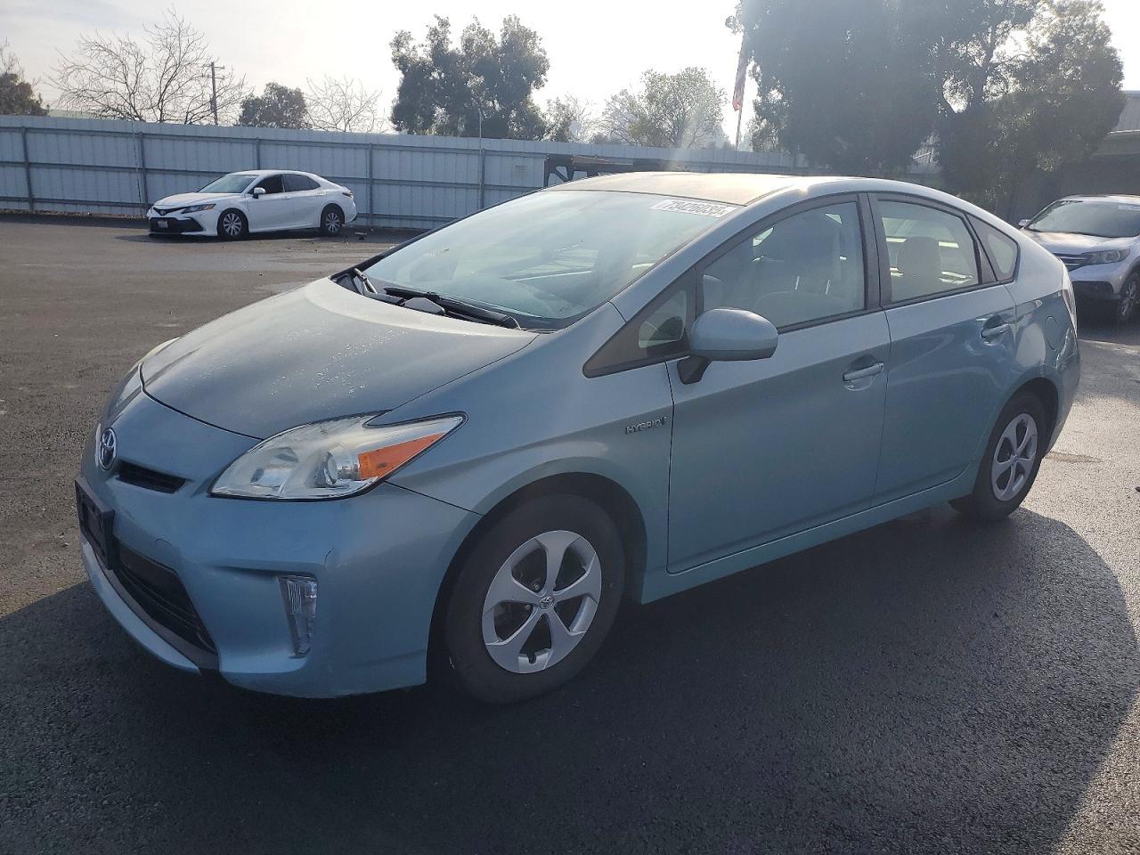 2015 TOYOTA PRIUS
