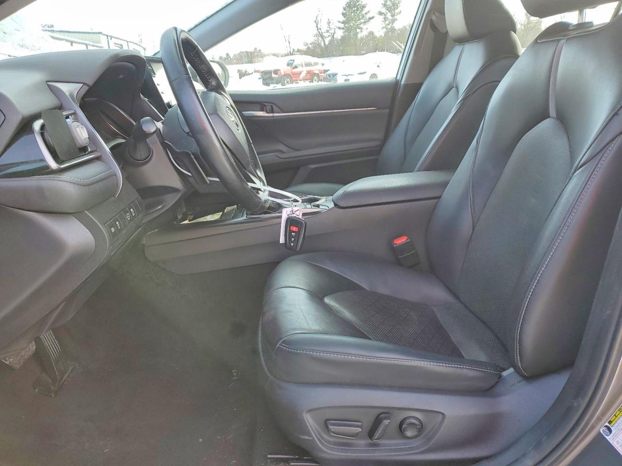 2023 TOYOTA CAMRY