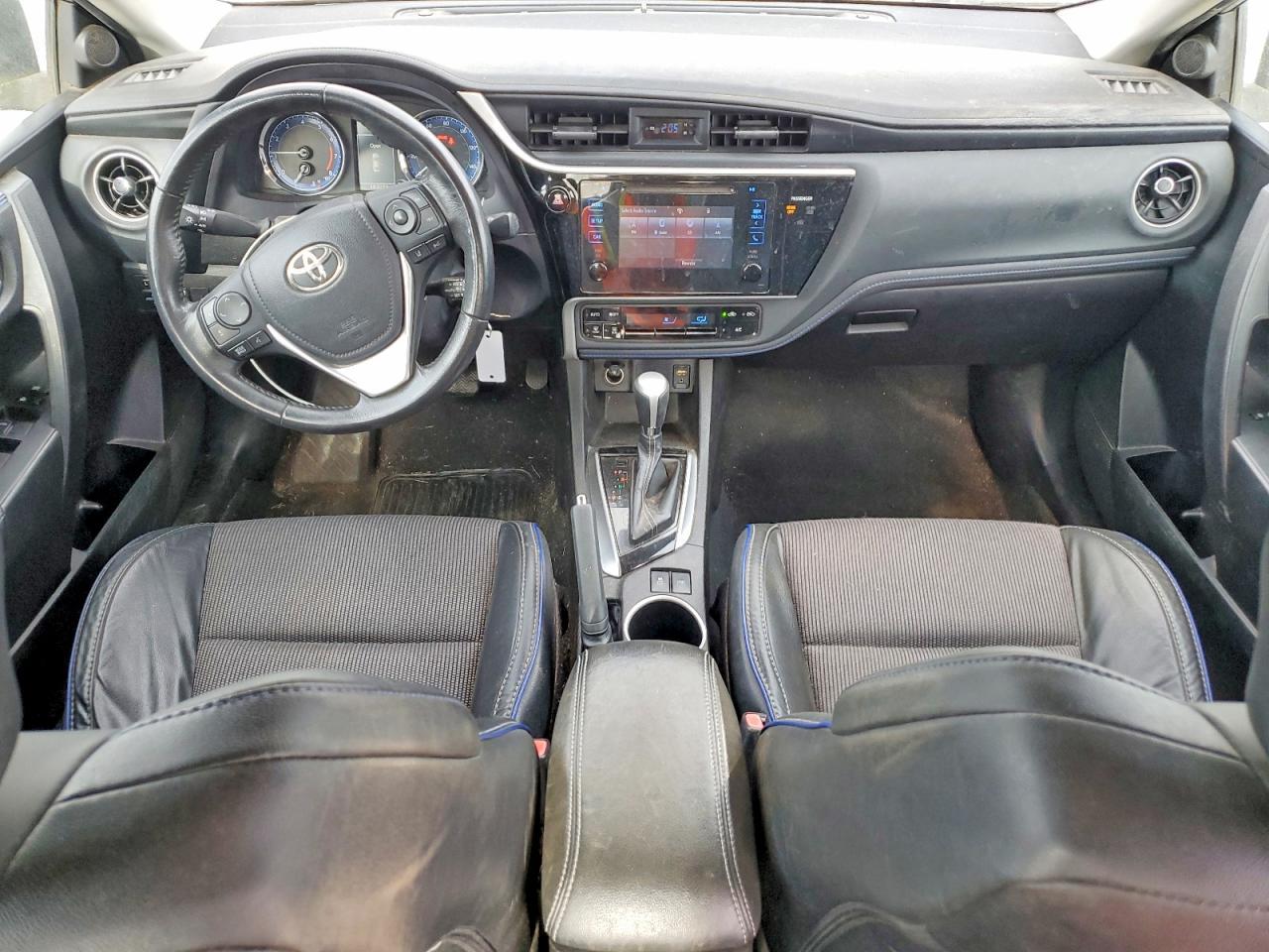 2017 TOYOTA COROLLA