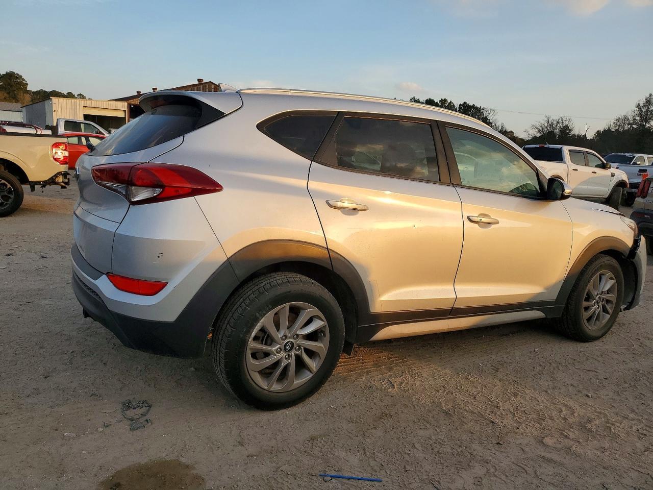 2017 HYUNDAI TUCSON
