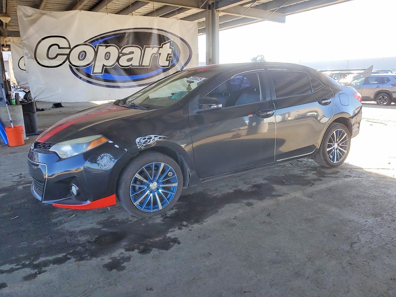 2016 TOYOTA COROLLA