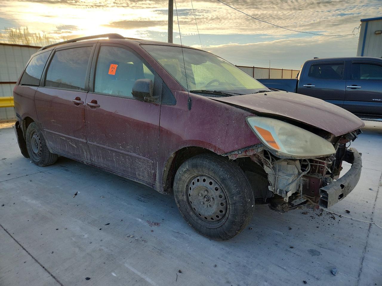 2005 TOYOTA SIENNA