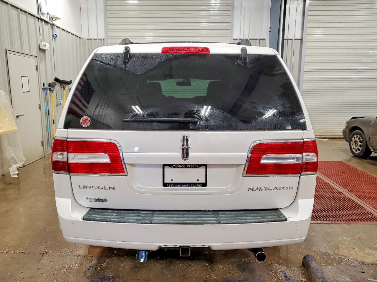 2010 LINCOLN Navigator