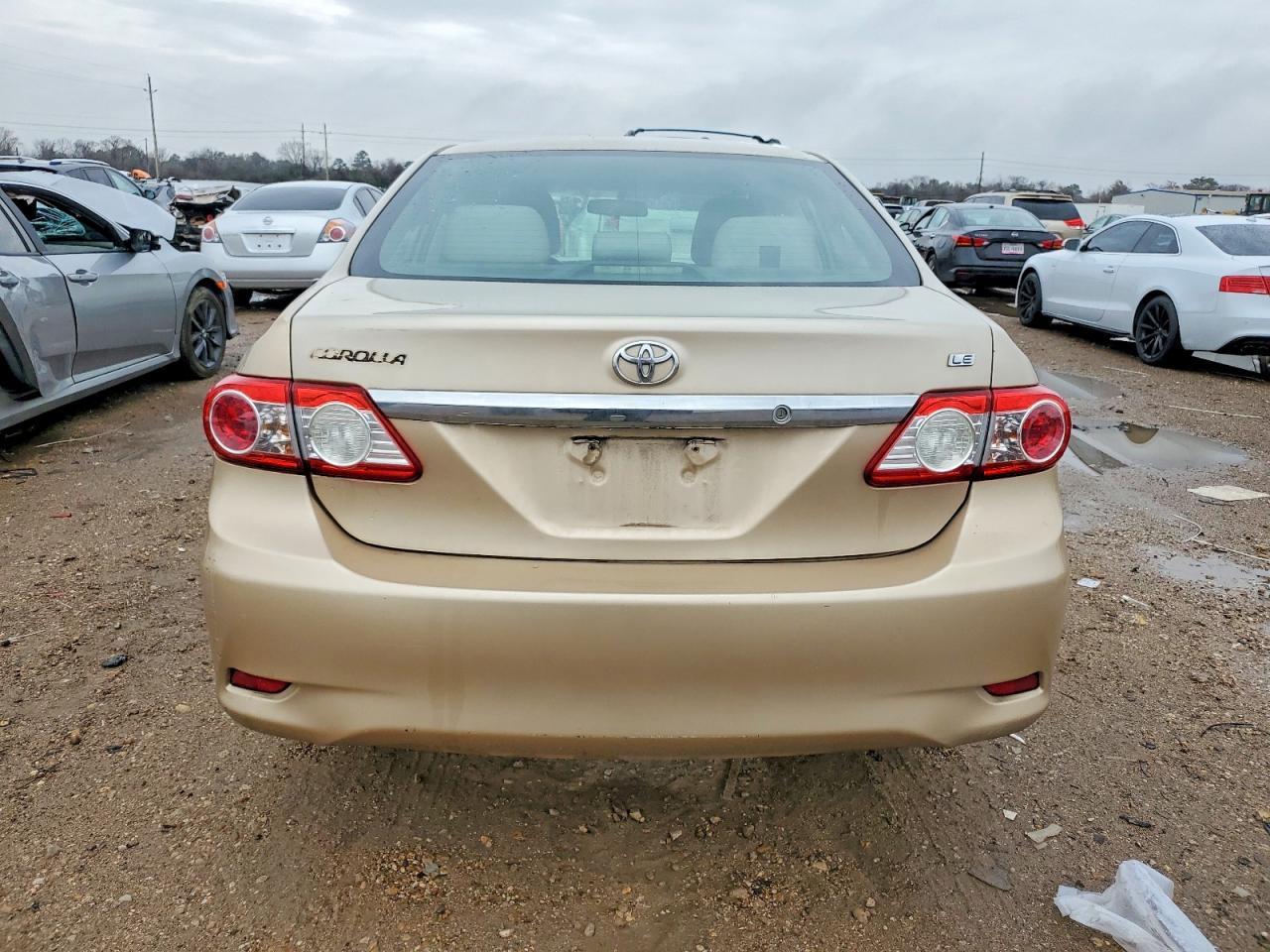 2011 TOYOTA COROLLA