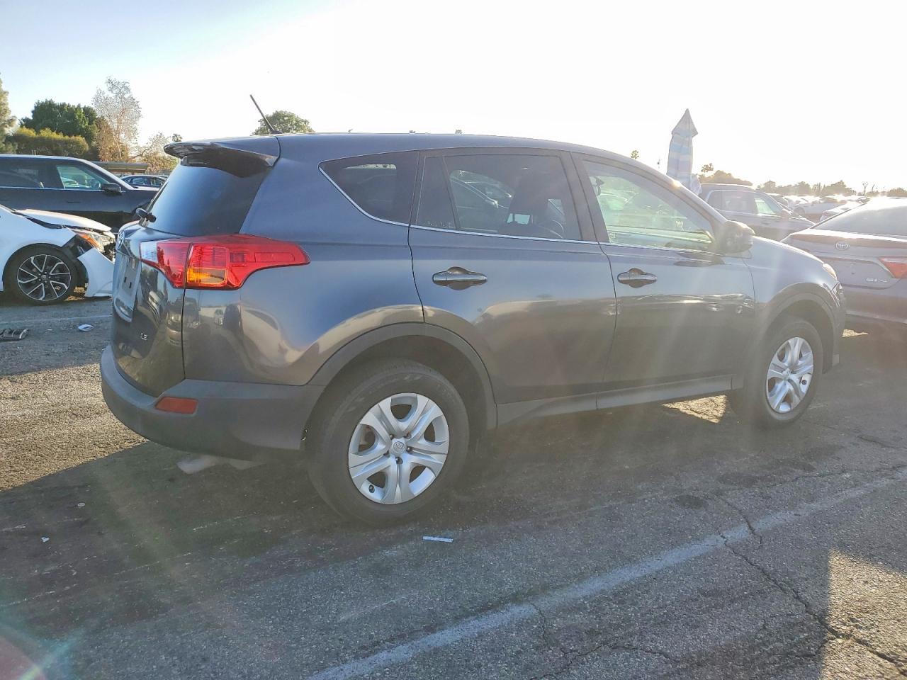 2015 TOYOTA RAV4