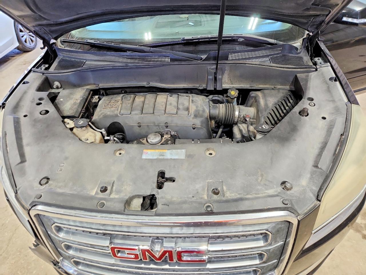 2013 GMC ACADIA