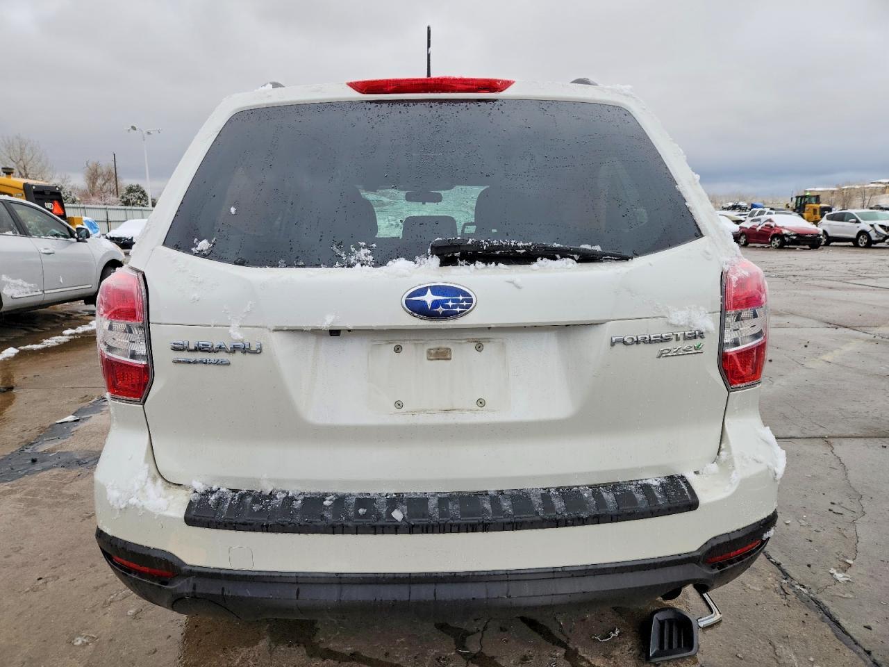 2015 SUBARU FORESTER