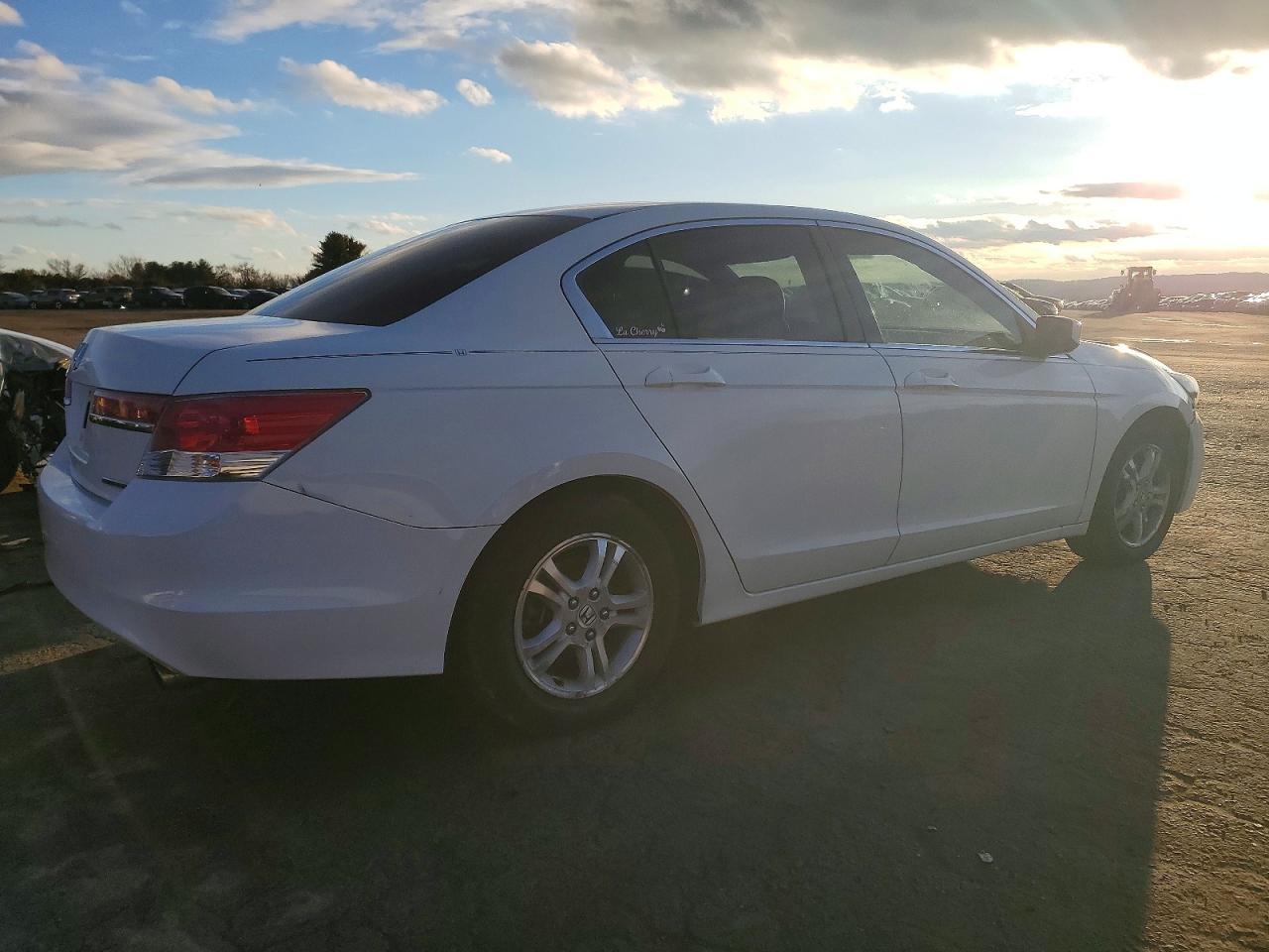 2012 HONDA ACCORD