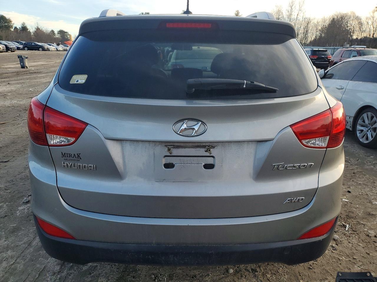 2012 HYUNDAI TUCSON