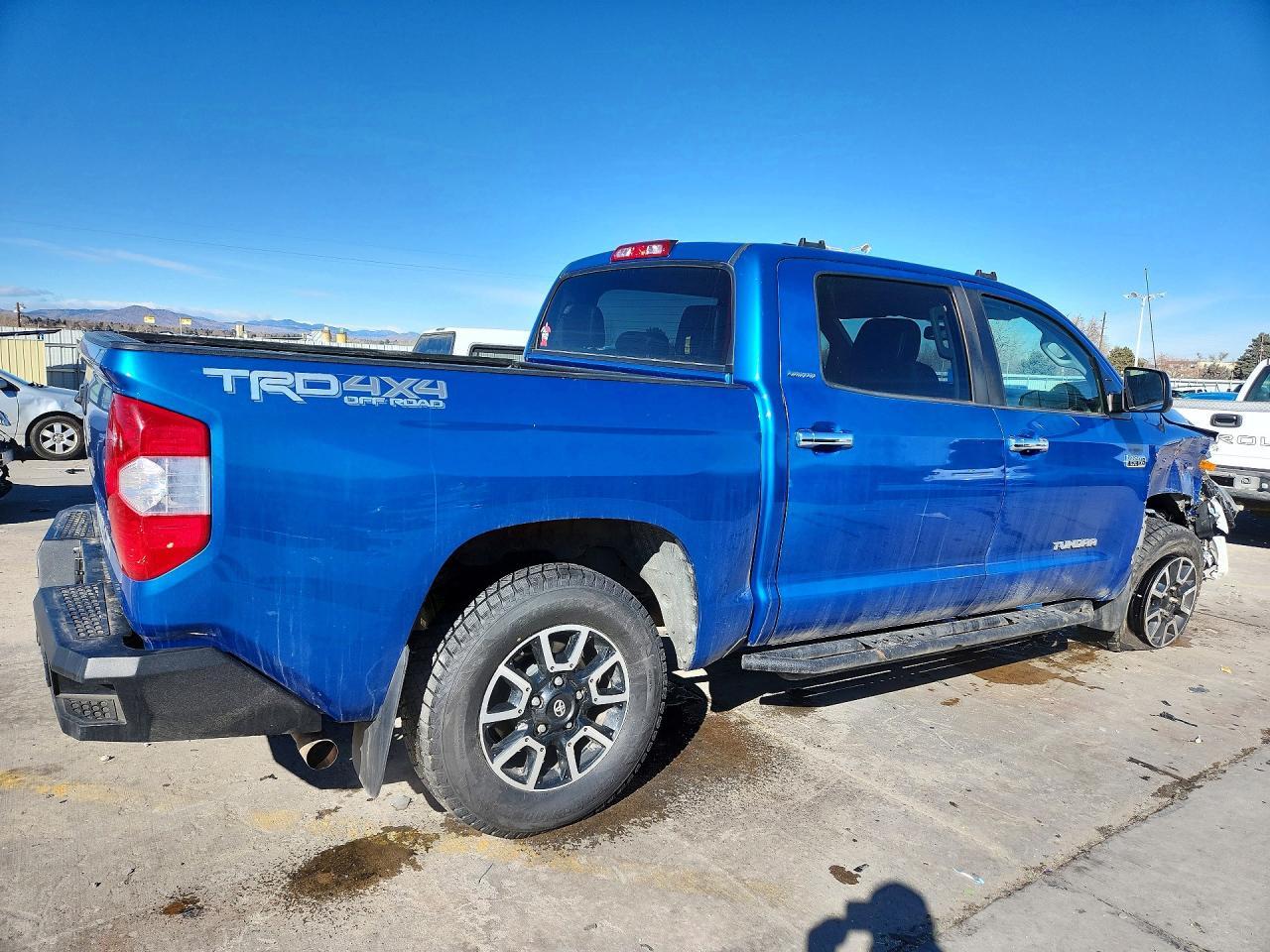 2018 TOYOTA TUNDRA