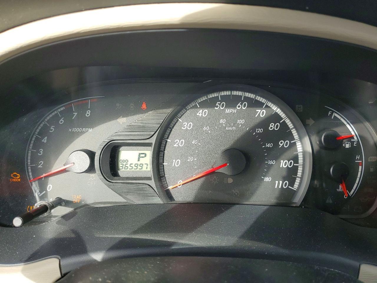 2013 TOYOTA SIENNA