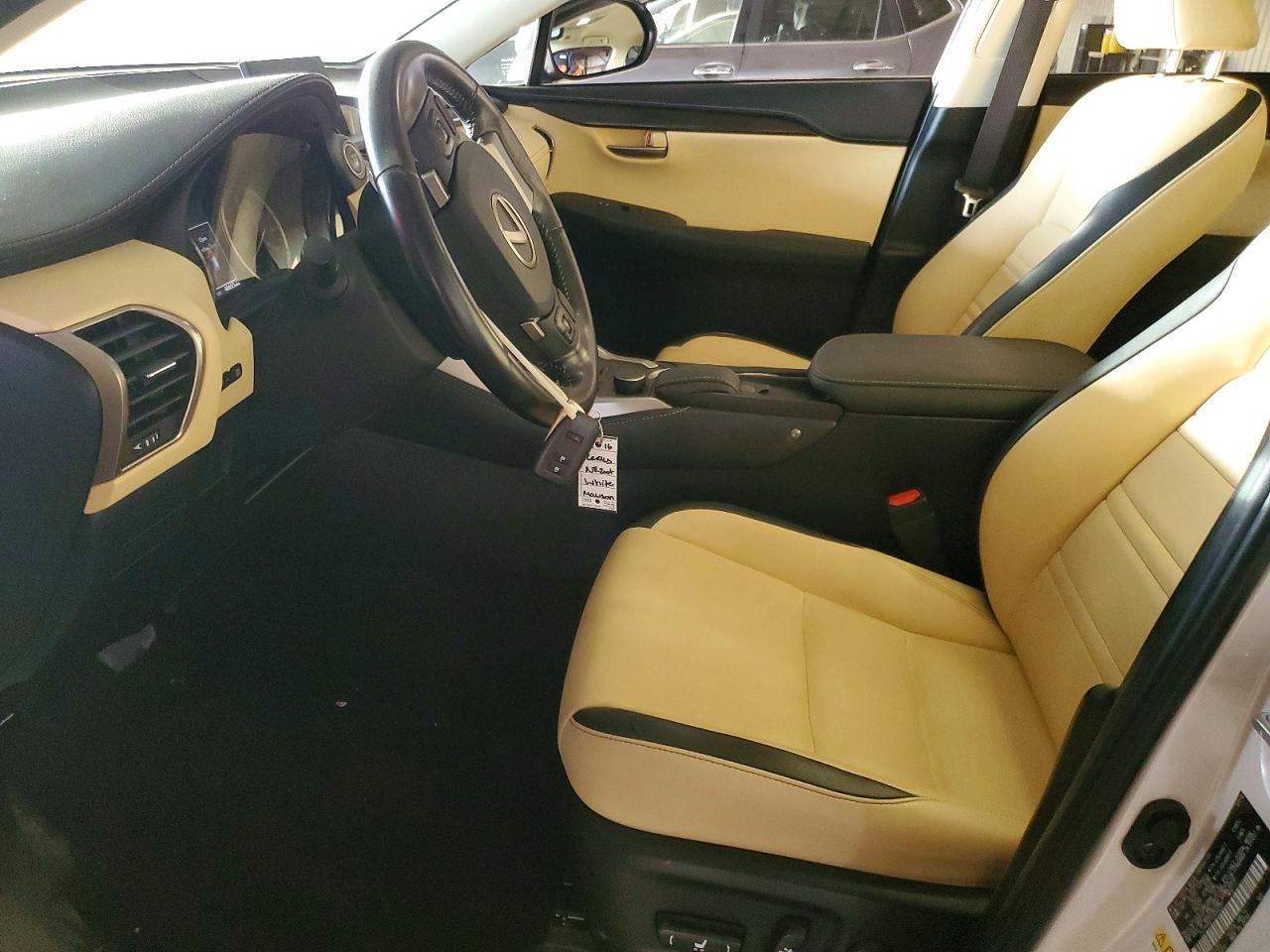 2016 LEXUS NX 200T