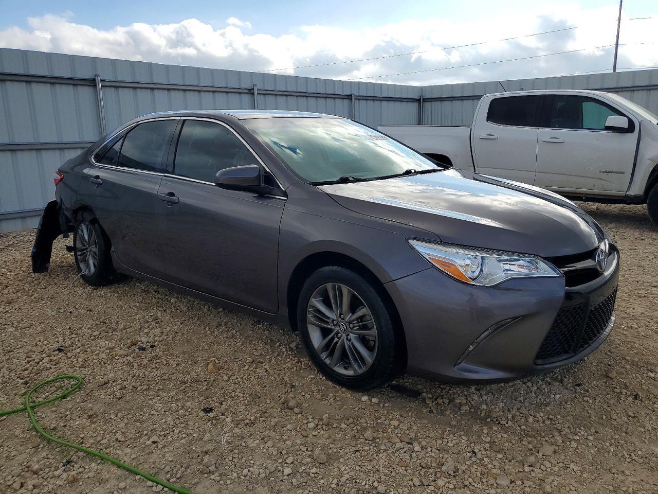 2017 TOYOTA CAMRY