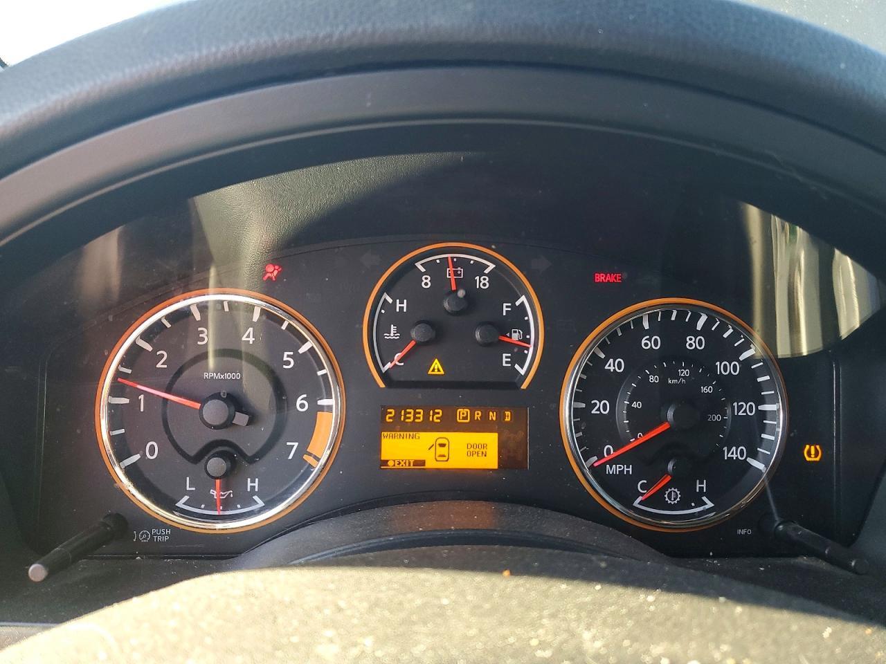 2012 NISSAN Armada