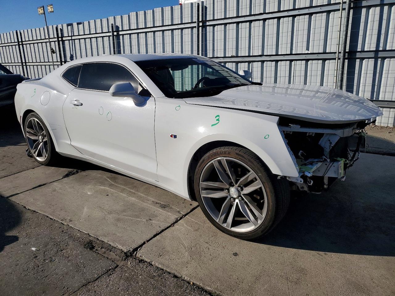 2018 CHEVROLET Camaro