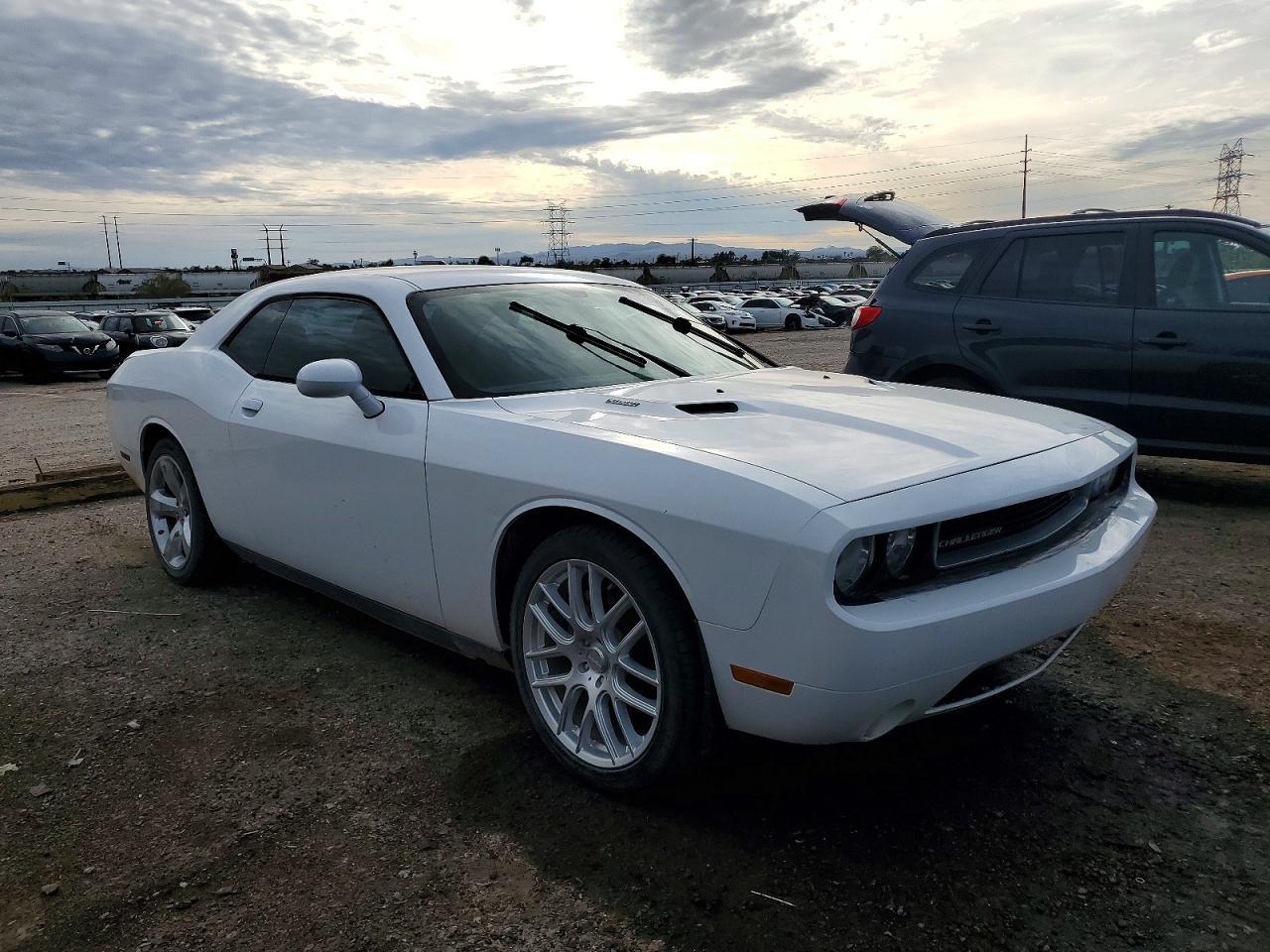 2014 DODGE Challenger
