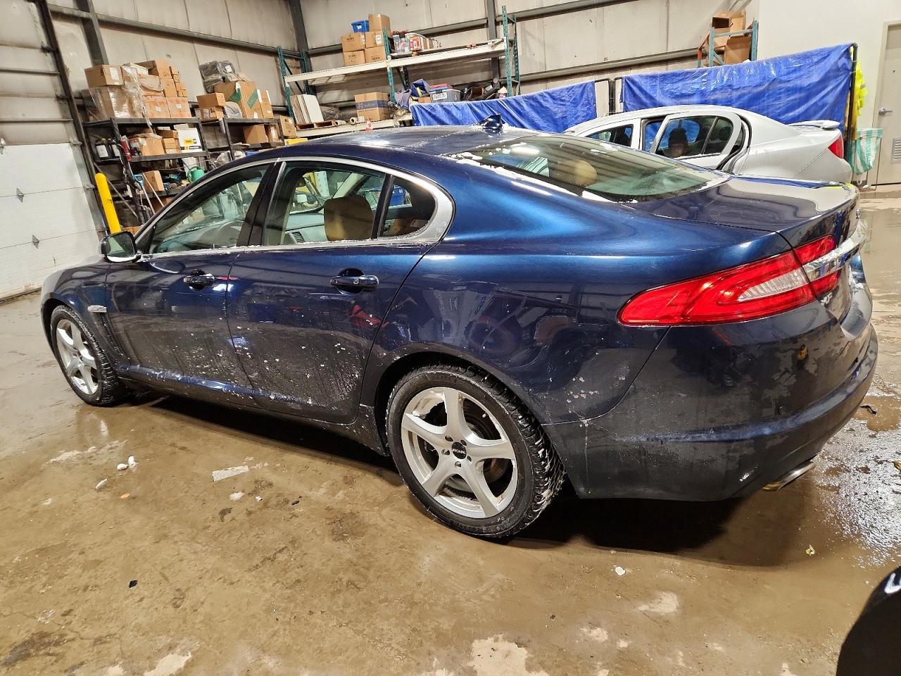 2013 JAGUAR XF
