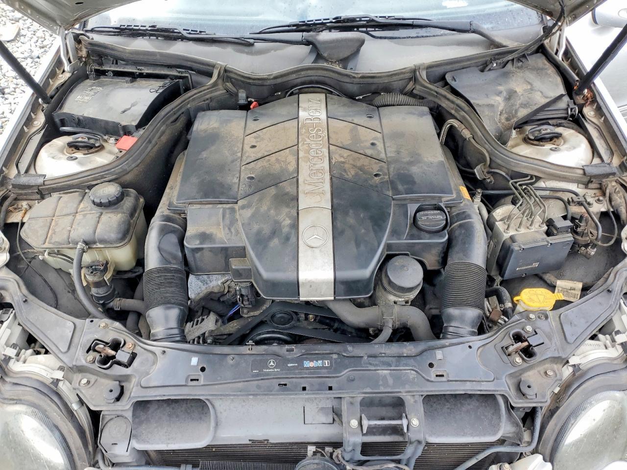 2002 MERCEDES-BENZ C-CLASS